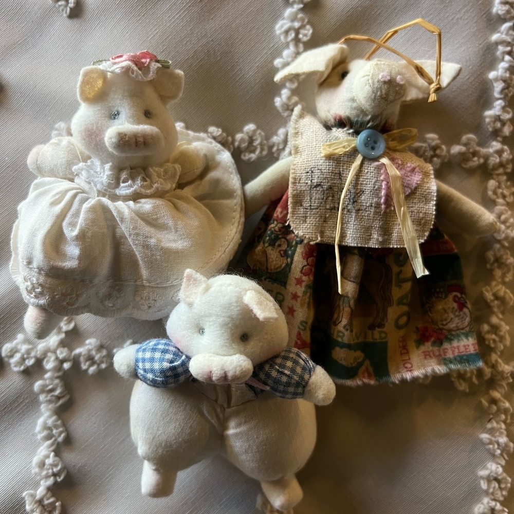 Vintage Handmade Plush Pig Ornaments CottageCore Farmhouse Grandmacore